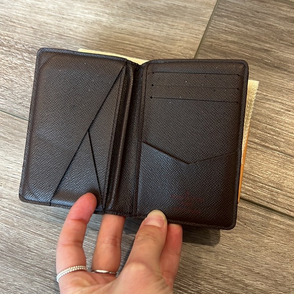 Louis Vuitton Wallet - Picture 3 of 4